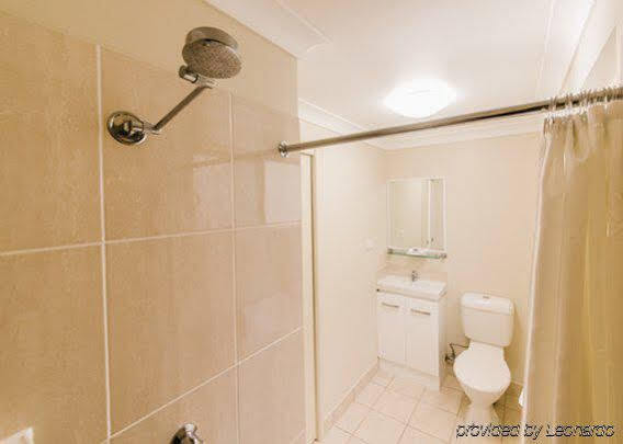 Citywalk Motor Inn Рокхемптън Екстериор снимка